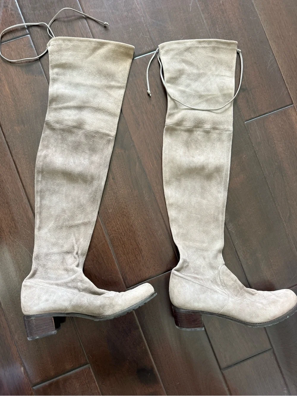Stuart Weitzman Over-the-Knee lowland Suede Boots in Light Grey